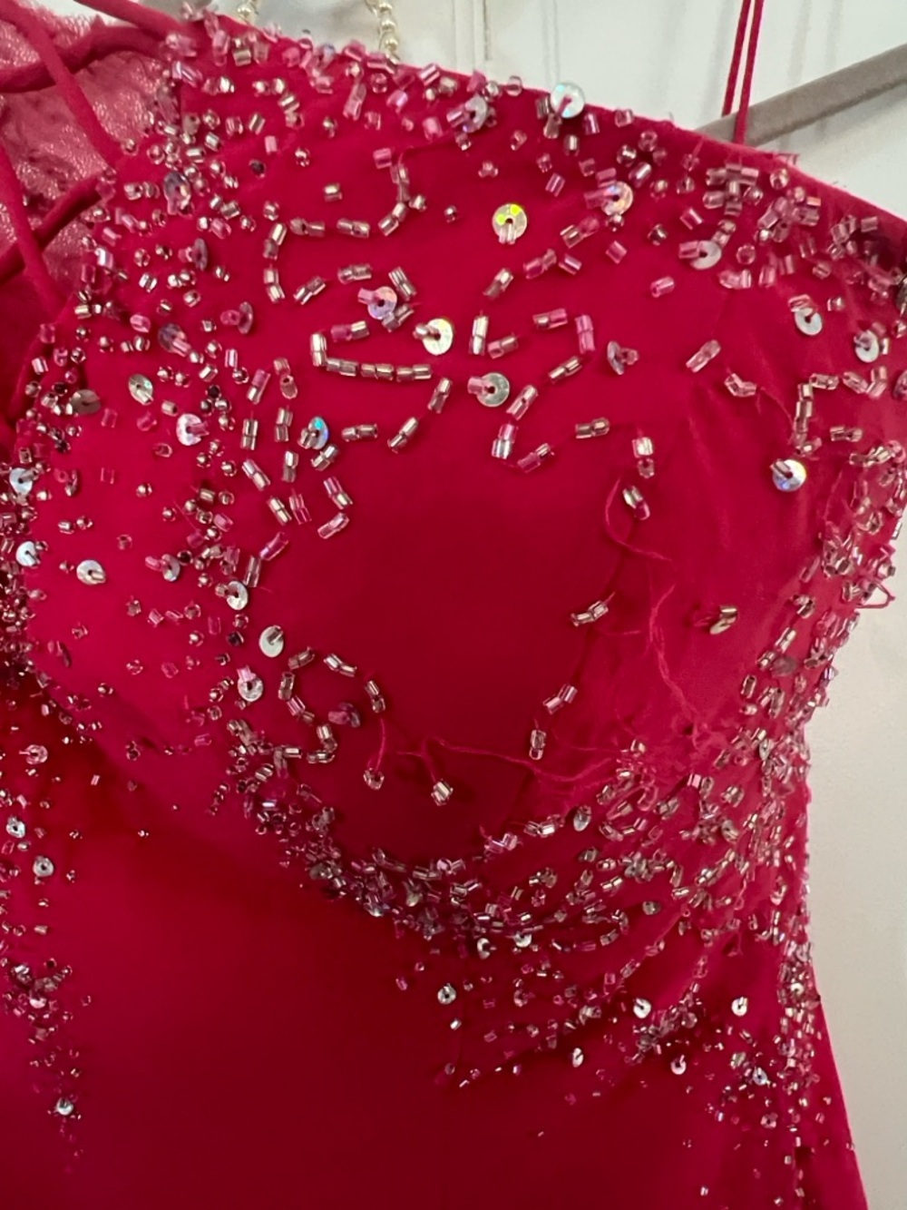 HOT PINK STRAPLESS GOWN - Picture 4 of 11